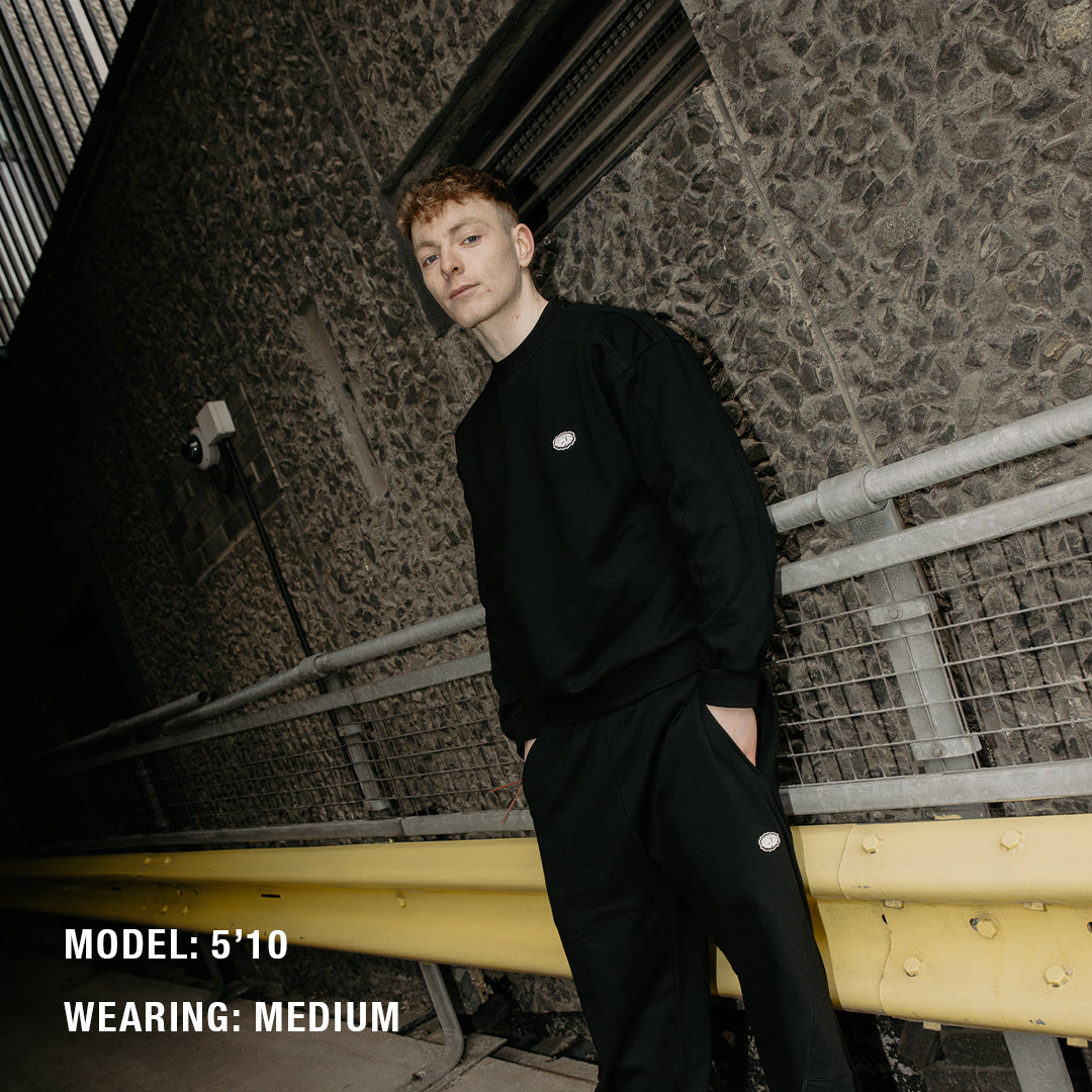 Contrast Stitch Crewneck Black